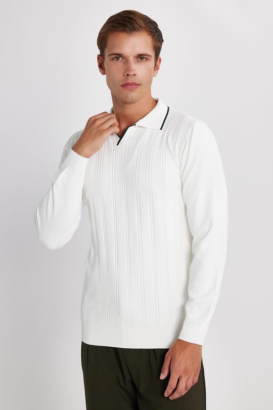 Erkek Slim Fit Dar Kesim Çizgi Detaylı Beyaz Polo Yaka Kazak