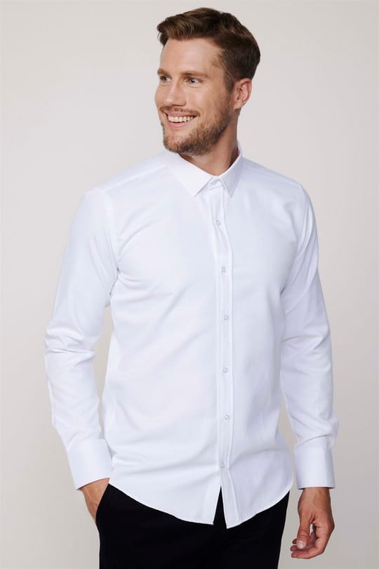Modern Slim Fit Pamuklu Kolay Ütü Armürlü Erkek Beyaz Gömlek