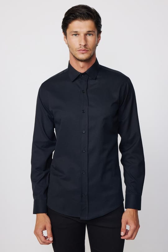 Modern Slim Fit Uzun Kollu Pamuklu Kolay Ütü Armürlü Siyah Erkek Gömlek