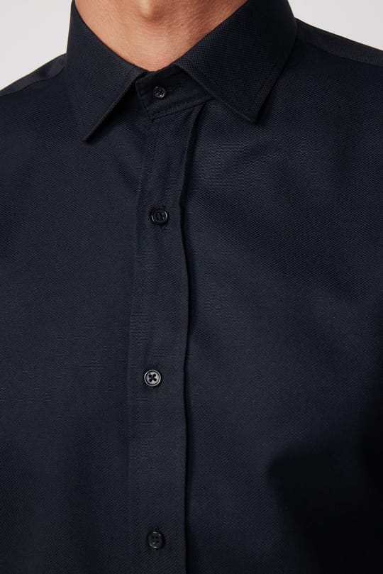 Modern Slim Fit Uzun Kollu Pamuklu Kolay Ütü Armürlü Siyah Erkek Gömlek