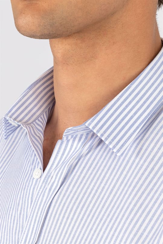 Modern Slim Fit Uzun Kollu Pamuklu Kolay Ütü Armürlü Erkek Mavi Gömlek
