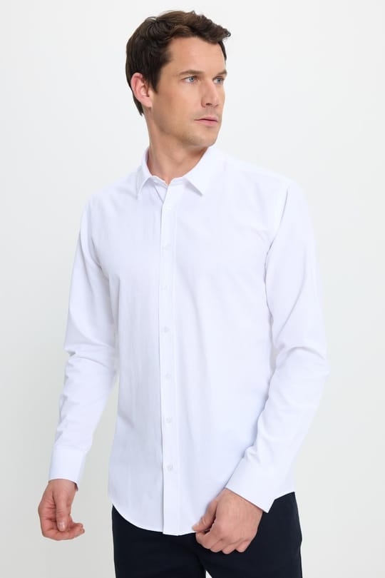 Modern Slim Fit Uzun Kollu Pamuklu Kolay Ütü Armürlü Beyaz Erkek Gömlek