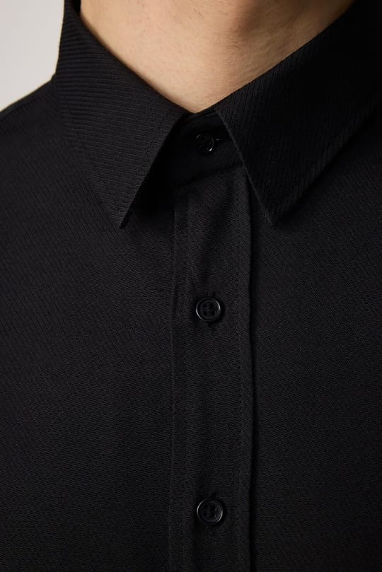 Modern Slim Fit Uzun Kollu Pamuklu Kolay Ütü Armürlü Siyah Erkek Gömlek