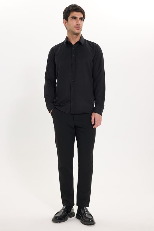 Erkek Modern Fit Dar Kesim Pamuklu Uzun Kollu Kravatlık Armürlü Siyah Gömlek