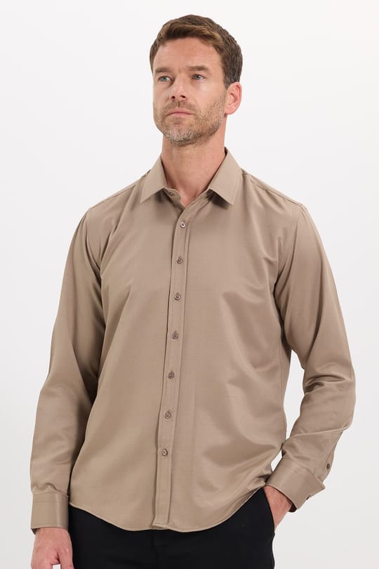 Erkek Modern Fit Dar Kesim Pamuklu Uzun Kollu Kravatlık Armürlü Bej Gömlek
