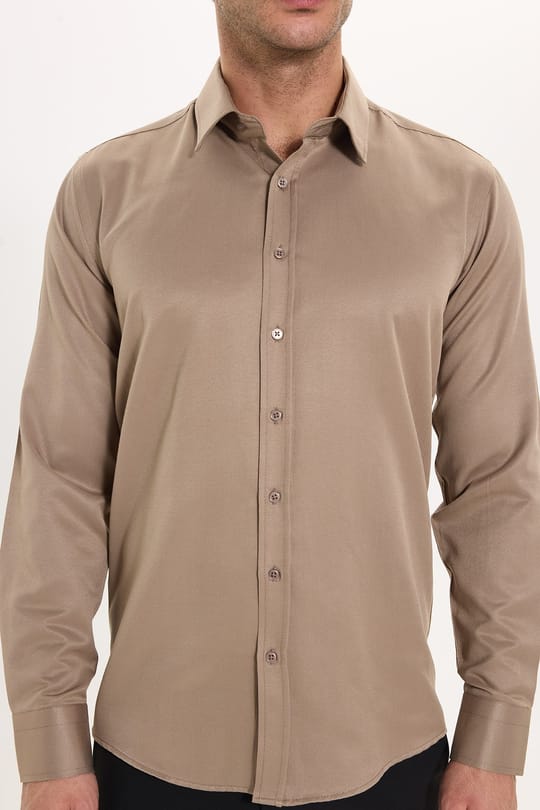 Erkek Modern Fit Dar Kesim Pamuklu Uzun Kollu Kravatlık Armürlü Bej Gömlek