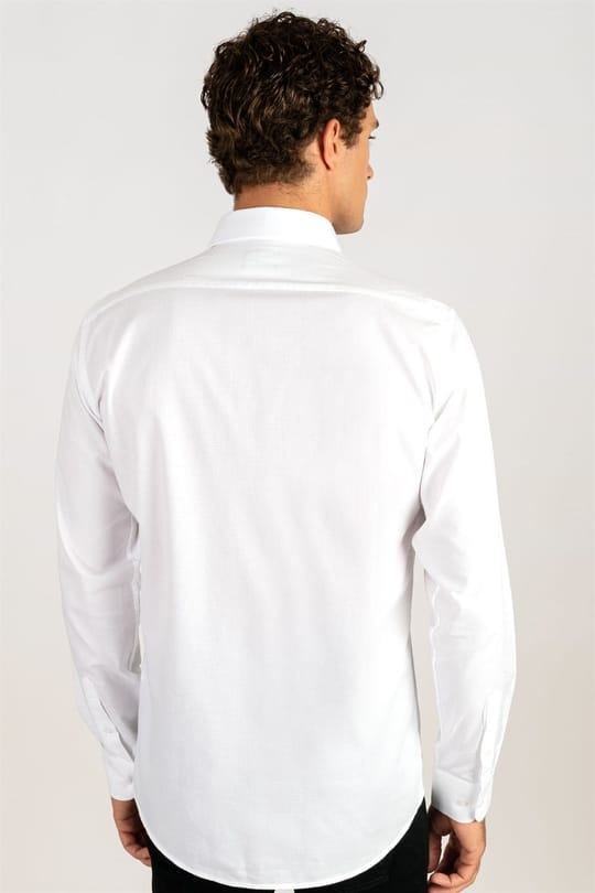 Modern Fit Uzun Kollu %100 Pamuk Armürlü Leke Tutmaz Beyaz Gömlek