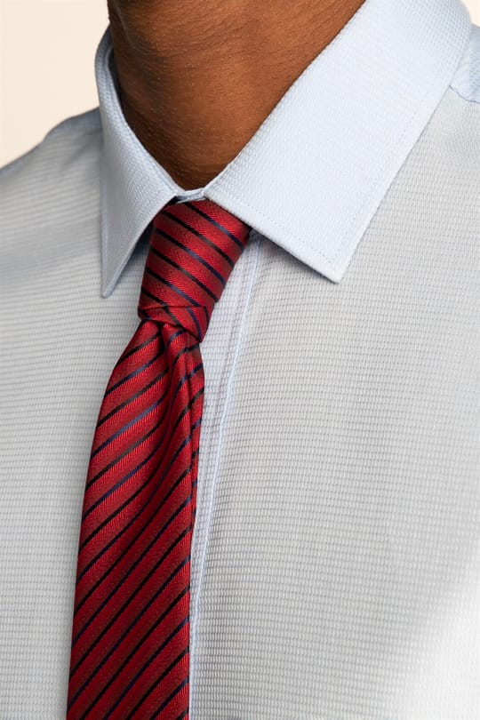 Modern Fit Uzun Kollu %100 Pamuk Armürlü Leke Tutmaz Mavi Gömlek