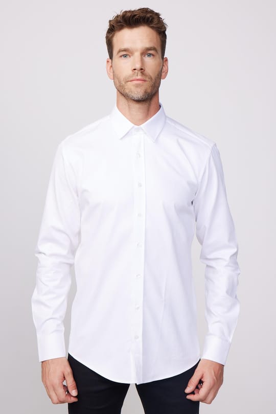 Modern Fit Uzun Kollu %100 Pamuk Armürlü Premium Erkek Beyaz Gömlek