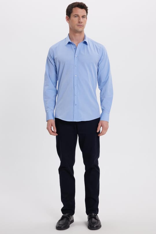 Erkek Modern Fit Dar Kesim Pamuklu Kolay Ütü Armürlü Mavi Gömlek