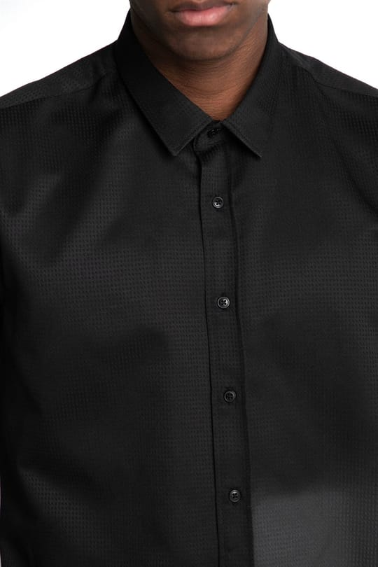 Modern Slim Fit Pamuklu Kolay Ütü Armürlü Erkek Gömlek