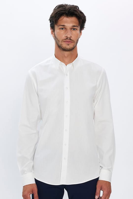 Erkek Modern Fit Dar Kesim %100 Pamuk Armürlü Premium Beyaz Gömlek