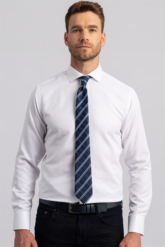 Modern Slim Fit Armürlü Erkek Beyaz Gömlek
