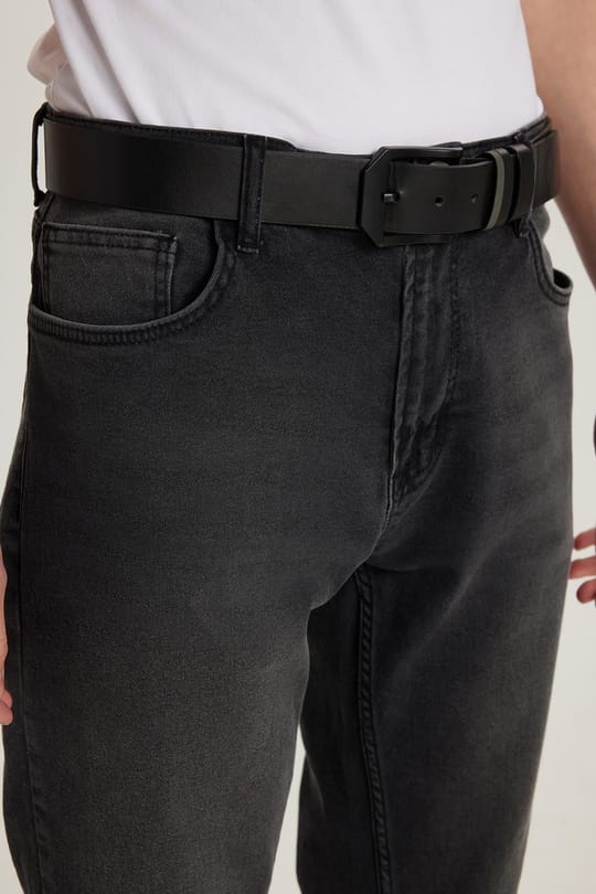 Erkek Regular Fit Normal Kesim Denim Yıkamalı Düz Paça Siyah Jean Kot Pantolon