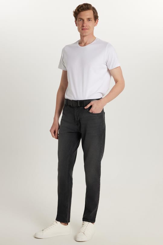 Erkek Regular Fit Normal Kesim Denim Yıkamalı Düz Paça Siyah Jean Kot Pantolon