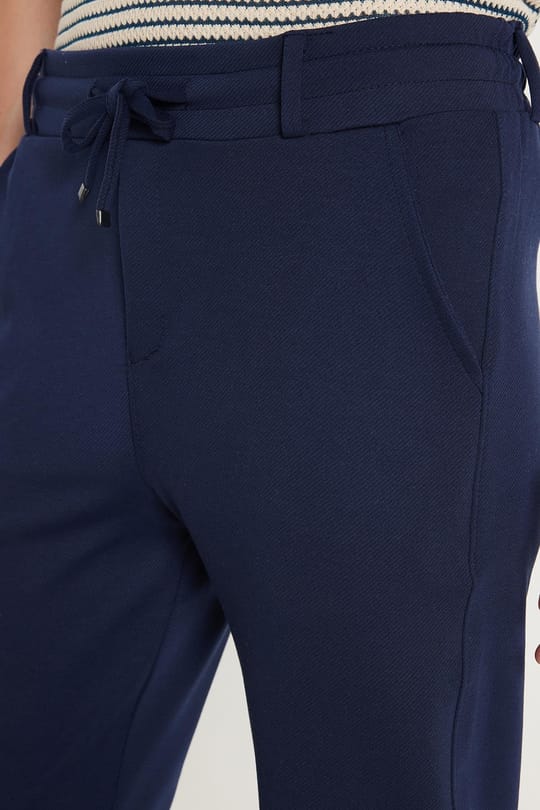 Erkek Slim Fit Pamuklu Beli Bağlamalı Yan Cepli Katlamalı Paça Jogger Lacivert Pantolon