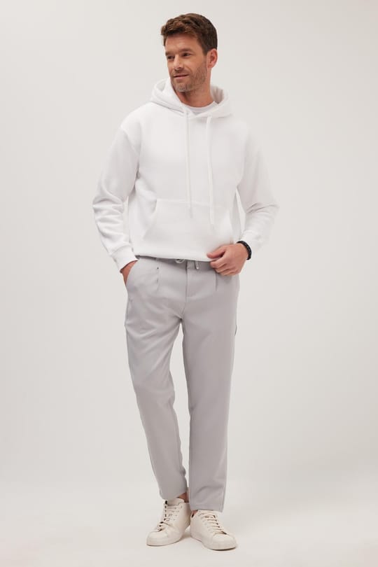 Erkek Slim Fit Dar Kesim Lastikli Bel Bağcık Detaylı Pileli Gri Pantolon