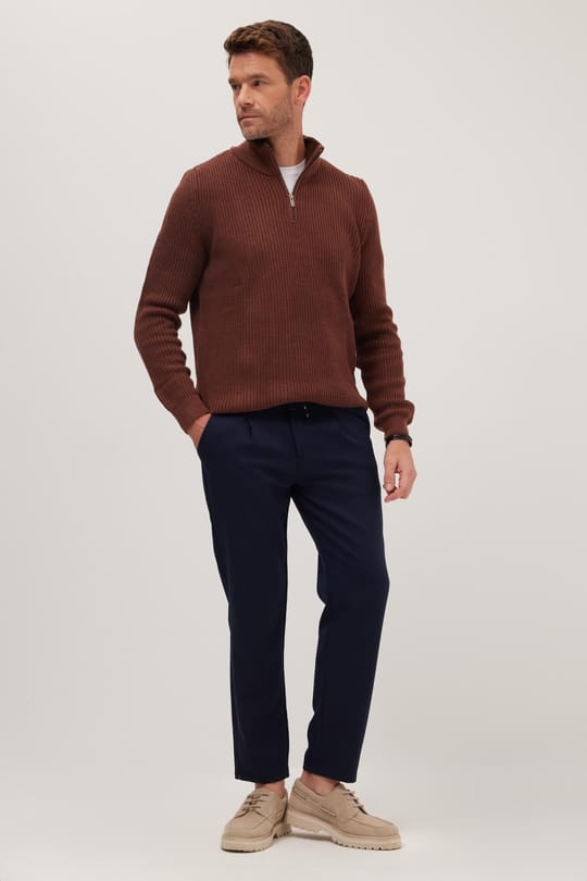 Erkek Slim Fit Dar Kesim Lastikli Bel Bağcık Detaylı Pileli Lacivert Pantolon