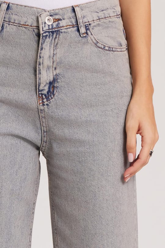 Kadın Regular Fit Klasik Kesim Pamuklu Bol Paça Koyu Açık Gri Jean Pantolon