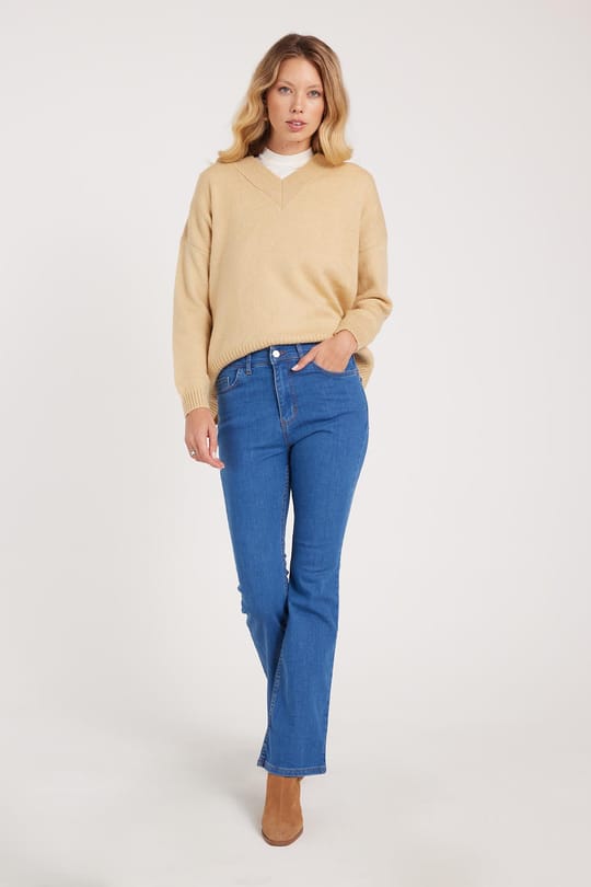 Kadın Regular Fit Klasik Kesim Pamuklu İspanyol Paça Mavi Jean Kot Pantolon