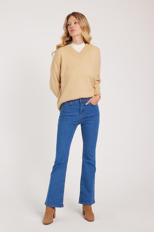 Kadın Regular Fit Klasik Kesim Pamuklu İspanyol Paça Mavi Jean Kot Pantolon