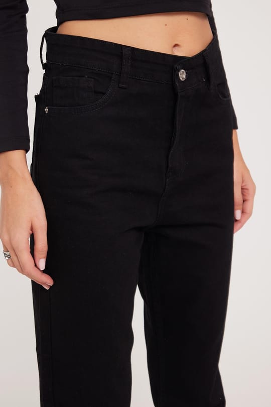 Kadın Slim Fit Dar Kesim Pamuklu Dar Paça Siyah Jean Pantolon