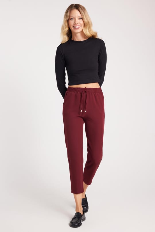 Kadın Relax Fit Rahat Kesim Yüksel Bel Dar Paça Beli Lastikli Bağcıklı Bordo Pantolon