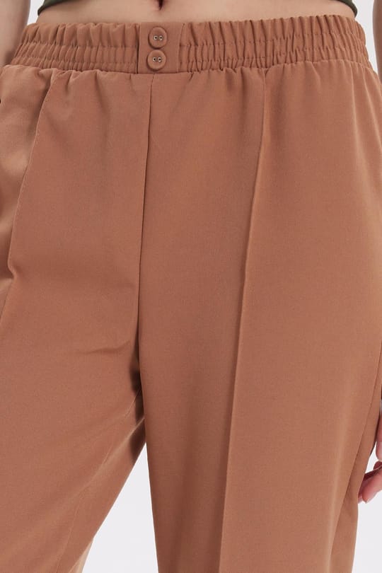 Kadın Relax Fit Rahat Kesim Yüksel Bel Düz Paça Beli Lastikli Bej Pantolon