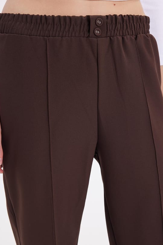 Kadın Relax Fit Rahat Kesim Yüksel Bel Düz Paça Beli Lastikli Koyu Kahve Pantolon
