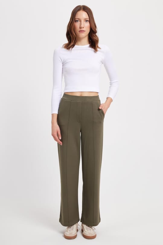 Kadın Relax Fit Rahat Kesim Modal Kumaş Yüksel Bel Geniş Paça Koyu Haki Pantolon