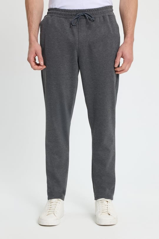 Erkek Regular Fit Klasik Kesim Beli Lastikli Bağcıklı Koyu Gri Jogger Pantolon