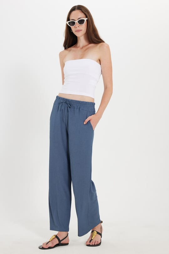 Kadın Regular Fit Klasik Kesim Pamuklu Beli Bağcıklı Desenli Çift Cepli İndigo Pantolon