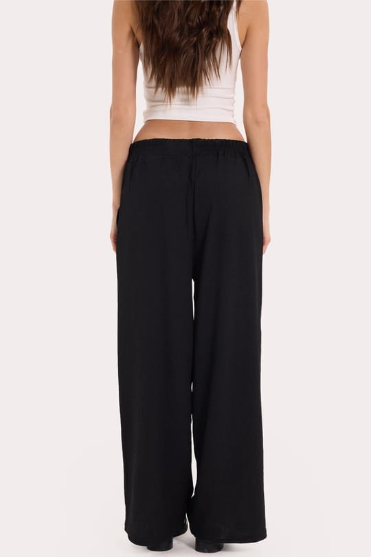 Kadın Regular Fit Klasik Kesim Pamuklu Beli Bağcıklı Desenli Çift Cepli Siyah Pantolon