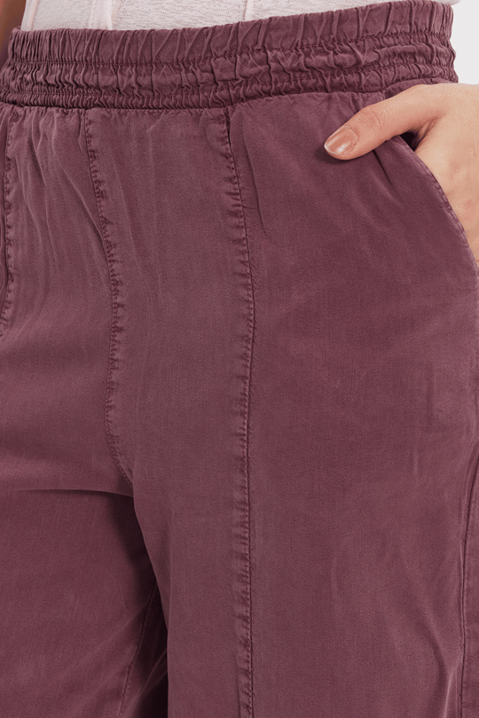 Kadın Relax Fit Rahat Kesim Beli Lastikli Yumuşak Dokulu Çift Cepli Mürdüm Pantolon