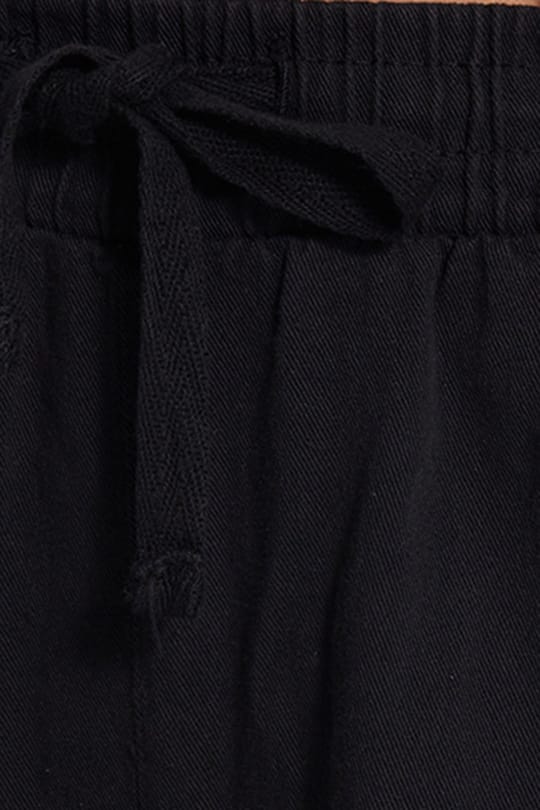 Kadın Relax Fit Rahat Kesim %100 Pamuk Beli Bağcıklı Lastikli Çift Cepli Siyah Pantolon