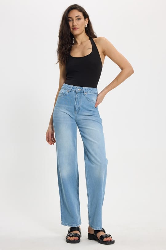 Kadın Relax Fit Rahat Kesim %100 Pamuk Cepli Geniş Paça Açık Mavi Jean Kot Pantolon