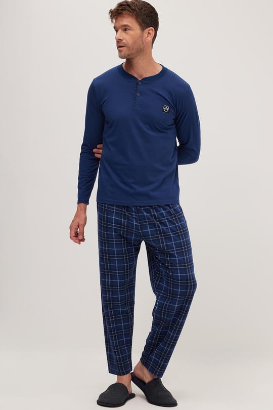 Erkek Regular Fit Pamuklu Düğmeli Yaka Beli Lastikli Desenli İndigo Pijama Takımı