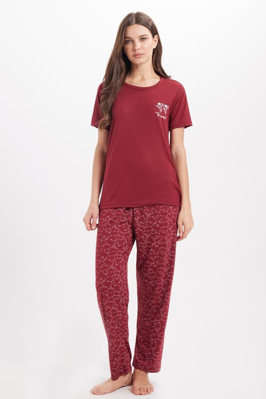 Kadın Standart Fit Normal Kesim Bisiklet Yaka Kısa Kollu Baskılı Bordo Pijama Takımı