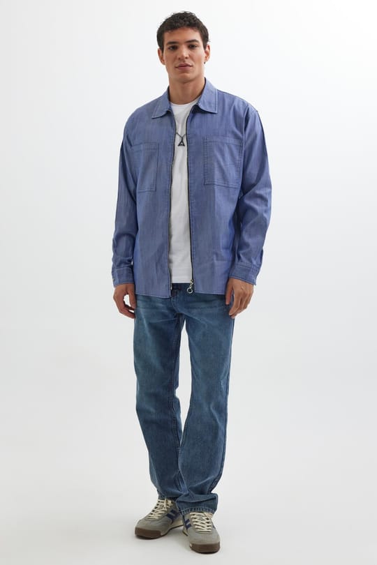 Relax Fit Uzun Kollu Denim Kot Parça Boyalı Çift Cep Fermuarlı Mavi Gömlek