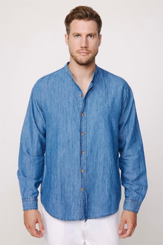 Relax Fit Uzun Kollu Hakim Yaka Mavi Denim Kot Gömlek
