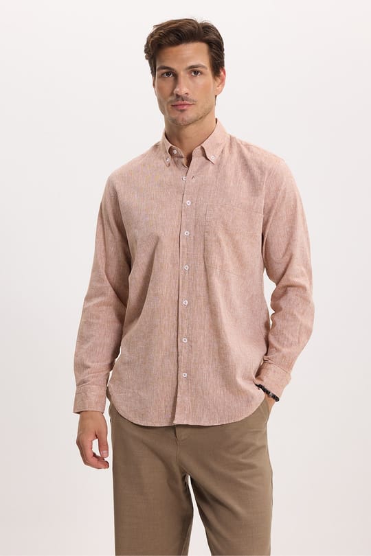 Erkek Regular Fit Klasik Kesim Oversize Pamuklu Keten Doku Düğmeli Yaka Kahverengi Gömlek