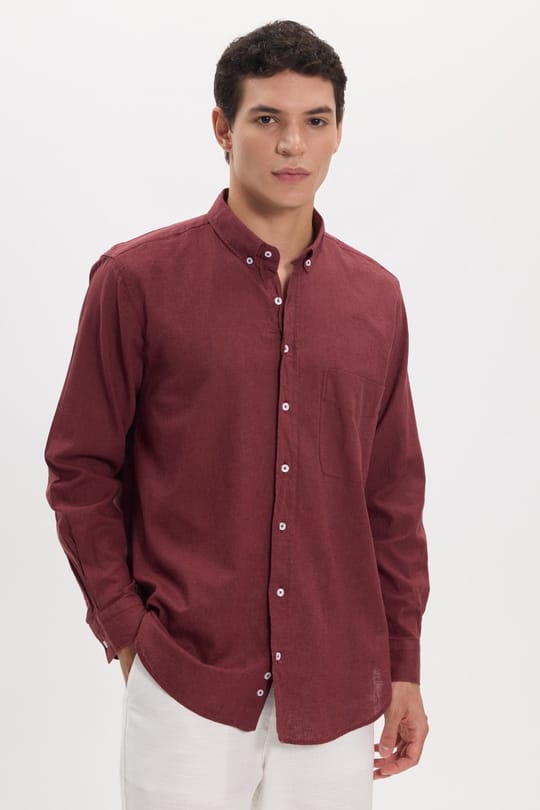 Erkek Regular Fit Klasik Kesim Oversize Pamuklu Keten Doku Düğmeli Yaka Bordo Gömlek