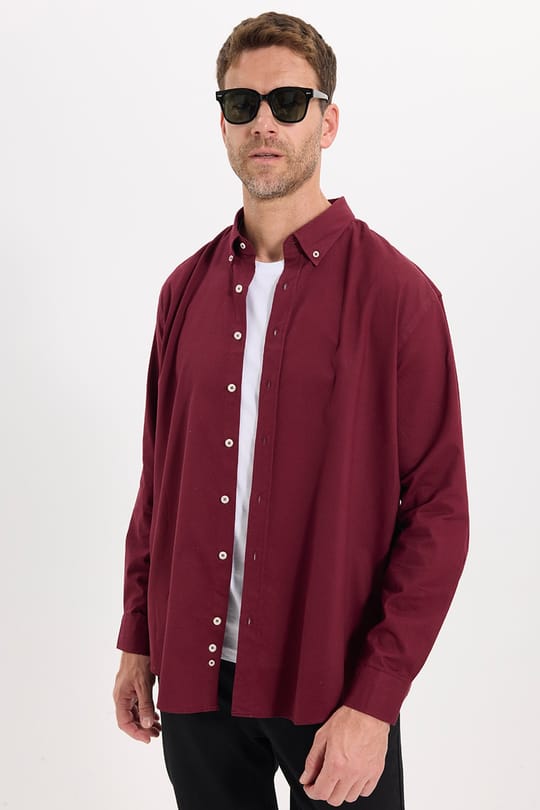 Erkek Regular Fit Rahat Kesim Kadife Doku Düz Yaka Düğmeli Premium Bordo Gömlek