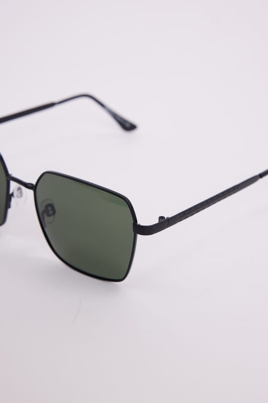 Unisex Köşeli Siyah Çerçeve Yeşil Camlı Uv 400 Korumalı Güneş Gözlüğü