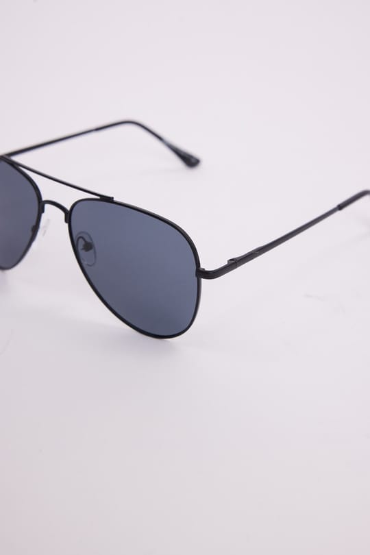 Unisex Oval Damla Model Siyah Çerçeveli Uv 400 Korumalı Güneş Gözlüğü