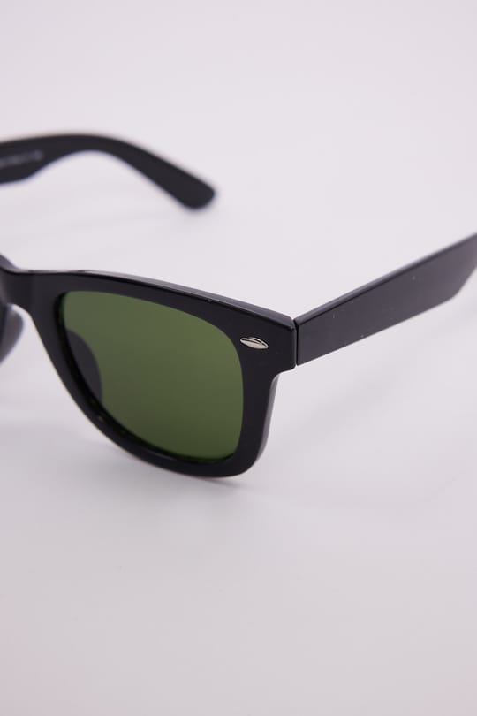 Unisex Siyah Çerçeve Yeşil Cam Uv 400 Korumalı Güneş Gözlüğü