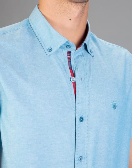 Erkek Slim Fit Dar Kesim Kısa Kollu Pamuklu Oxford Doku Petrol Renk Düğmeli Yaka Gömlek