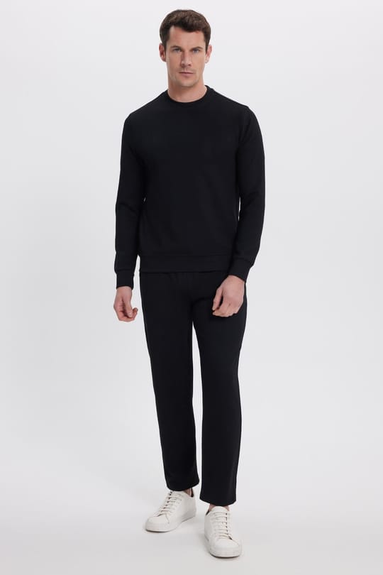 Erkek Slim Fit Dar Kesim Beli Bağcıklı 3 Cepli Geniş Paça Siyah Eşofman Altı