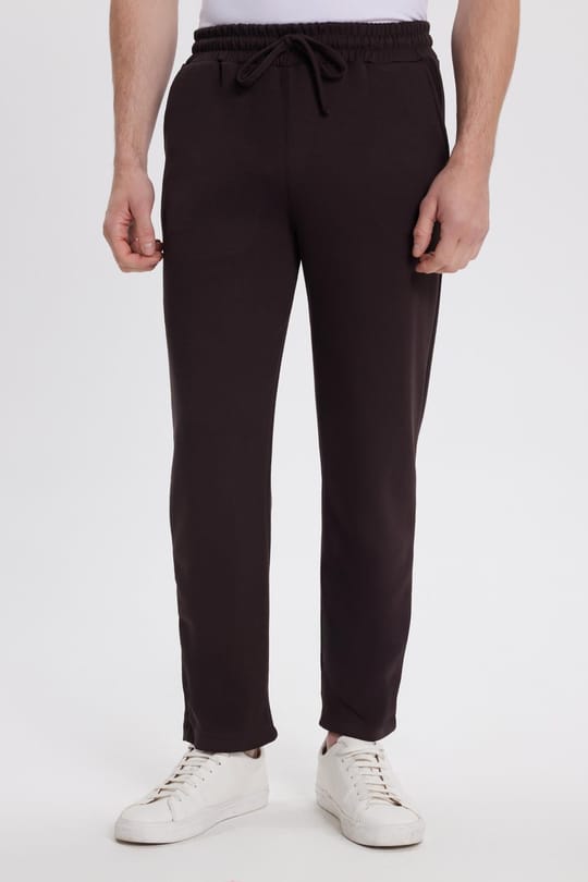 Erkek Slim Fit Dar Kesim Beli Bağcıklı 3 Cepli Geniş Paça Koyu Kahve Eşofman Altı
