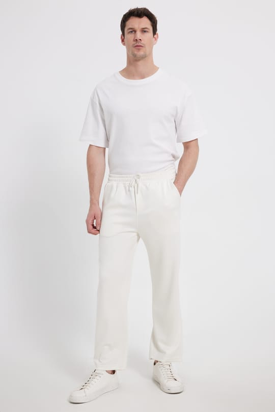 Erkek Ekru Baggy Fit Rahat Kesim Modal Kumaş Soft Doku Beli Bağcıklı Yan Cepli Eşofman Altı